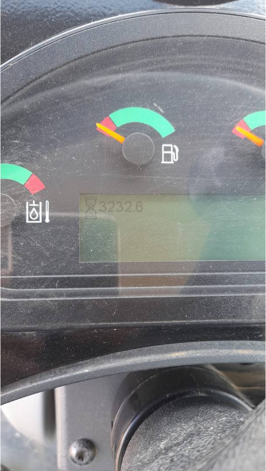CAT 918M - Wheel loader: gambar 5 CAT 918M - Wheel loader: gambar 5