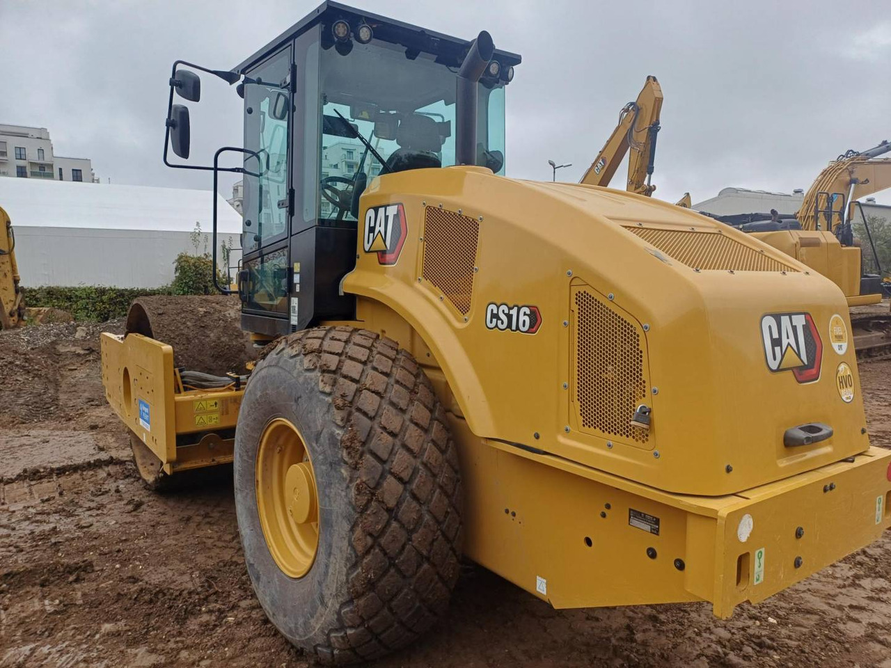 CAT CS16-03 - Pemadat: gambar 4 CAT CS16-03 - Pemadat: gambar 4