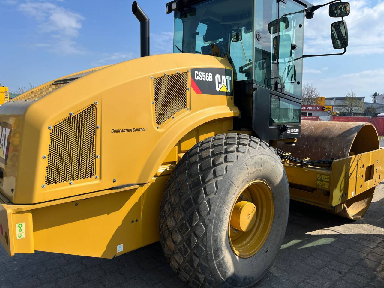 CAT CS56B - Pemadat: gambar 3 CAT CS56B - Pemadat: gambar 3