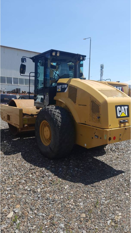 CAT CS78B - Pemadat: gambar 4 CAT CS78B - Pemadat: gambar 4