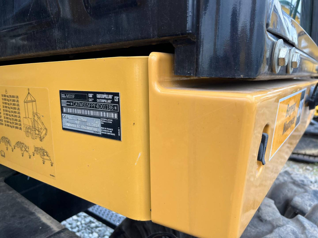 CAT M315F - Ekskavator roda: gambar 5 CAT M315F - Ekskavator roda: gambar 5