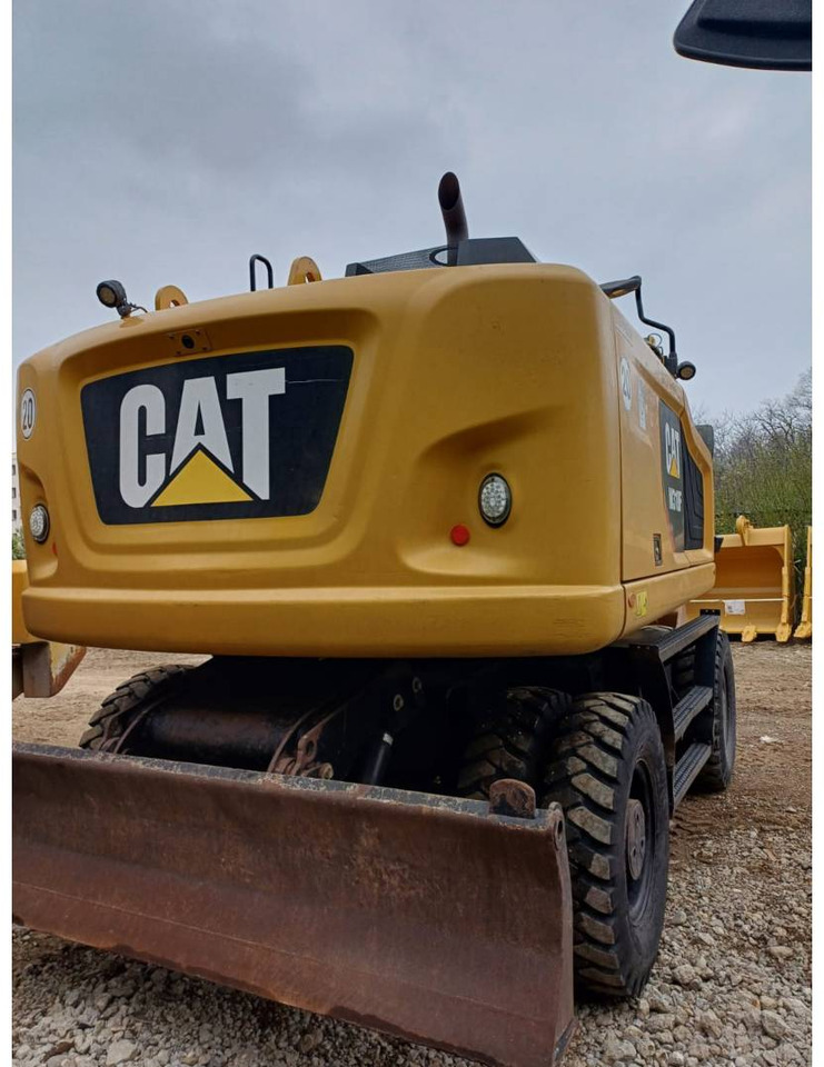 CAT M318F - Ekskavator roda: gambar 3 CAT M318F - Ekskavator roda: gambar 3