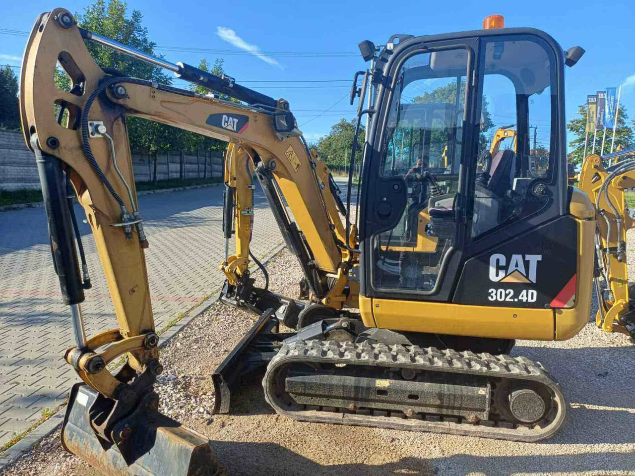 CAT 302.4D - Ekskavator perayap: gambar 4 CAT 302.4D - Ekskavator perayap: gambar 4