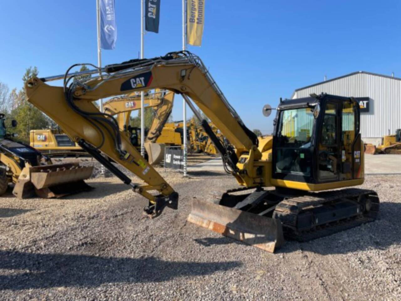 CAT 308E2CR - Ekskavator perayap: gambar 1 CAT 308E2CR - Ekskavator perayap: gambar 1