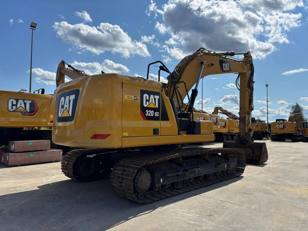 CAT 320GC - Ekskavator perayap: gambar 3 CAT 320GC - Ekskavator perayap: gambar 3