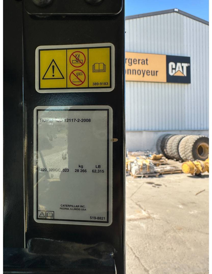 Ekskavator perayap CAT 323: gambar 13