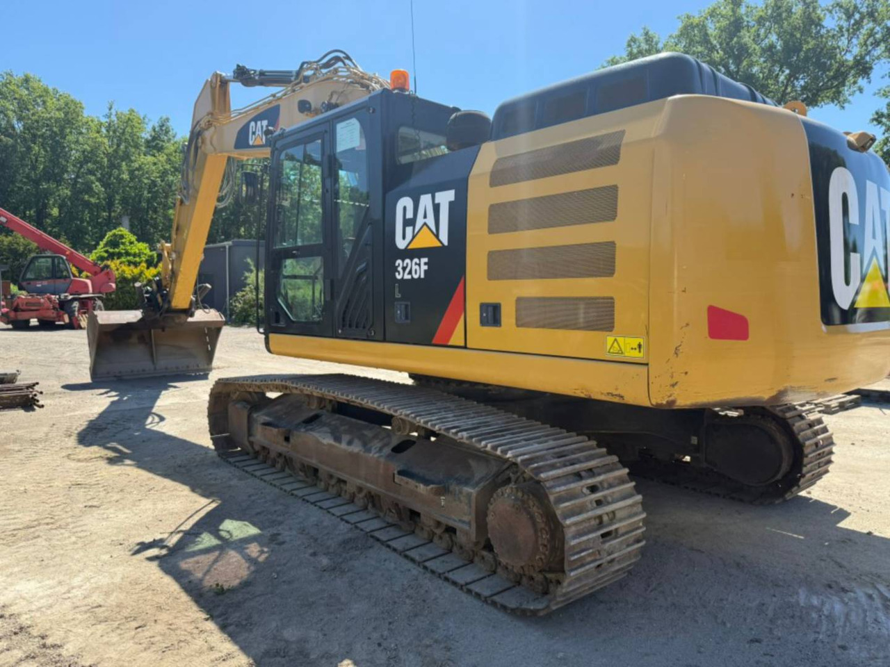 CAT 326FL - Ekskavator perayap: gambar 4 CAT 326FL - Ekskavator perayap: gambar 4