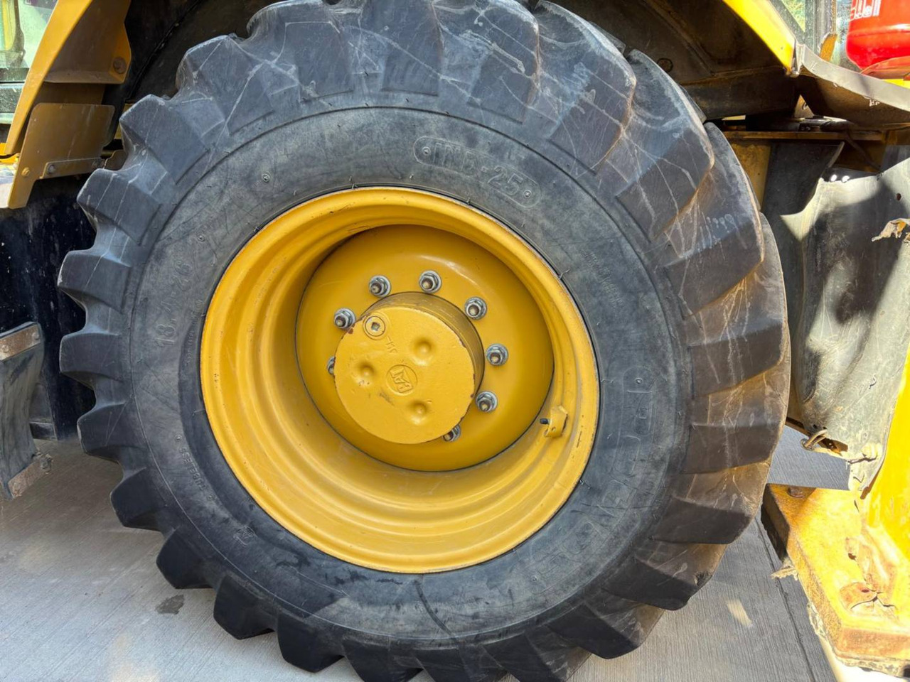 Backhoe loader CAT 432F2: gambar 29