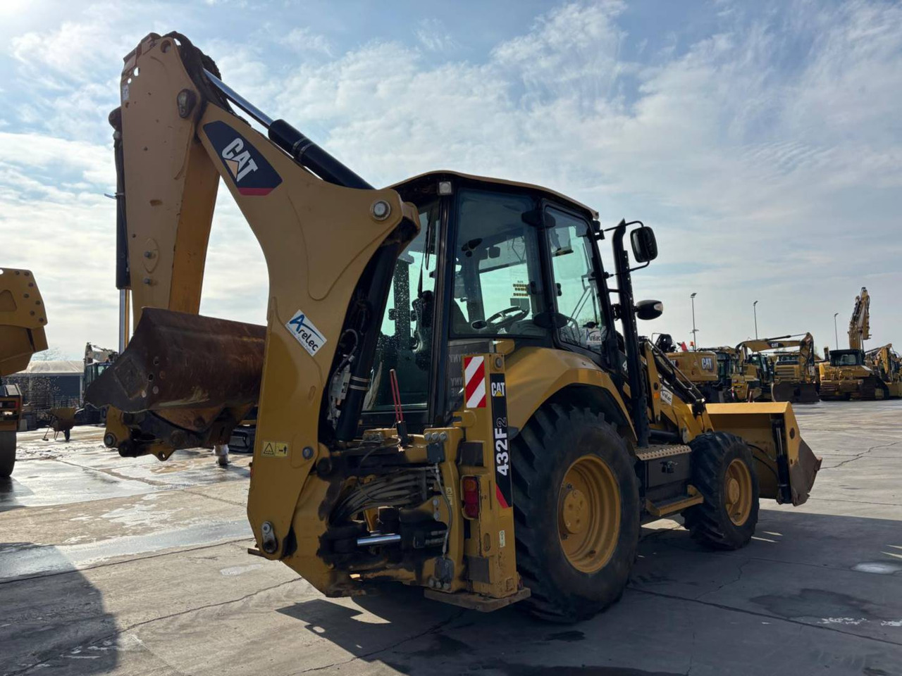 CAT 432F2 - Backhoe loader: gambar 3 CAT 432F2 - Backhoe loader: gambar 3