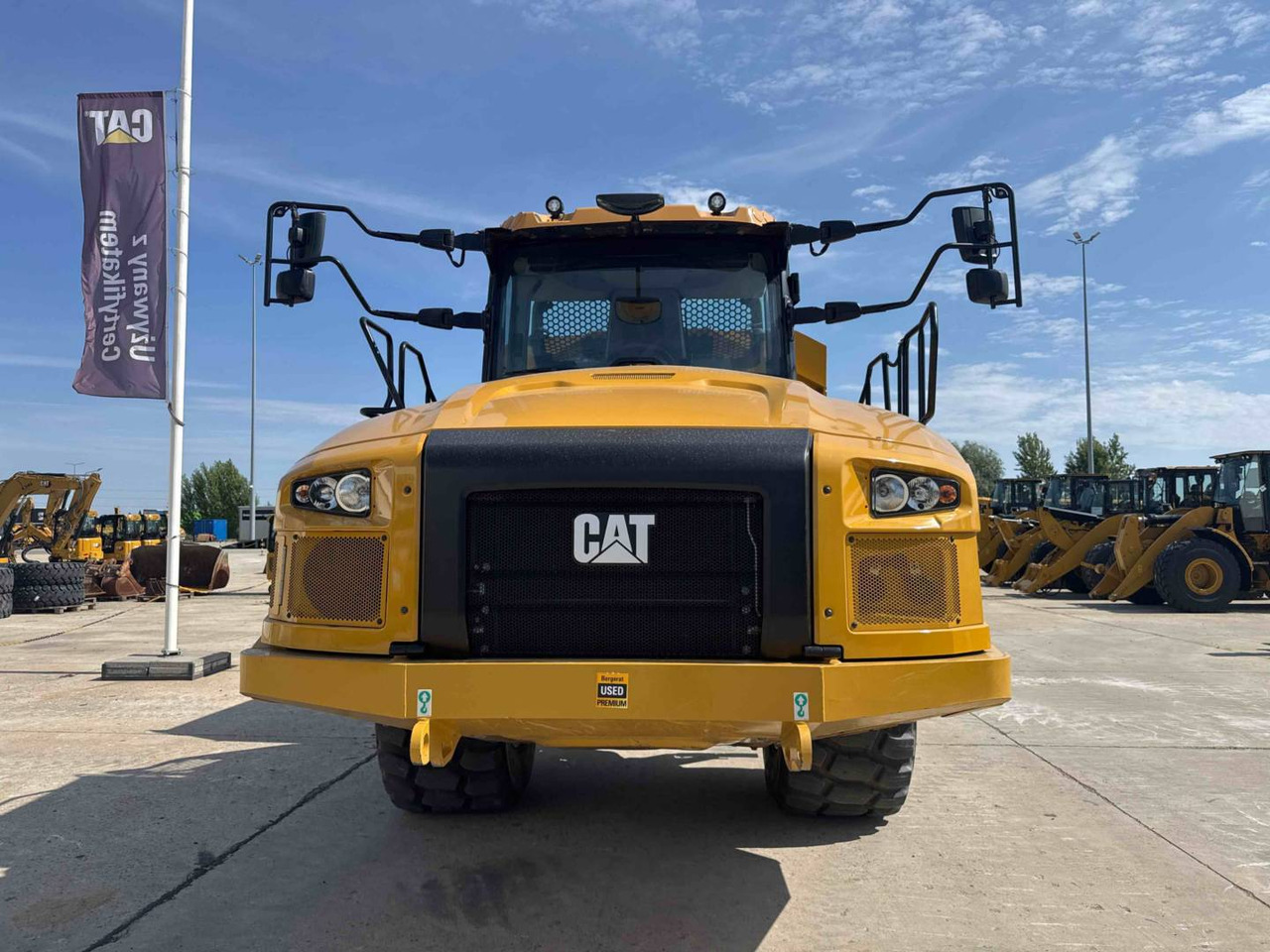 Tempat sampah artikulasi CAT 730: gambar 13