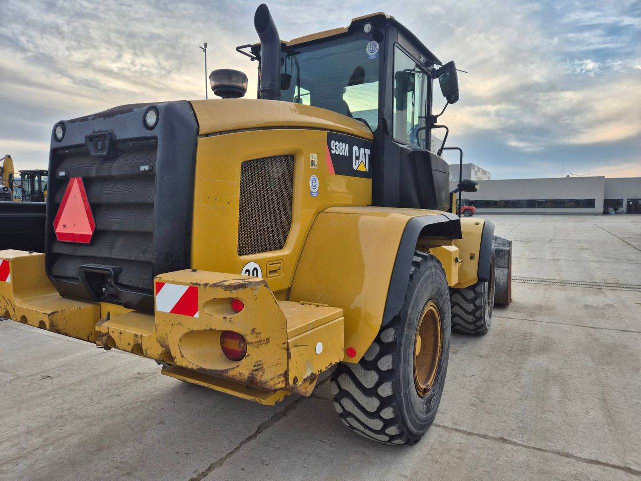 CAT 938M - Wheel loader: gambar 3 CAT 938M - Wheel loader: gambar 3