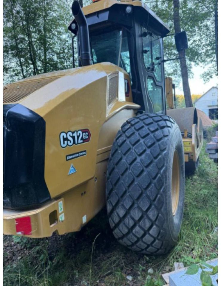 CAT CS12GC - Pemadat: gambar 2 CAT CS12GC - Pemadat: gambar 2