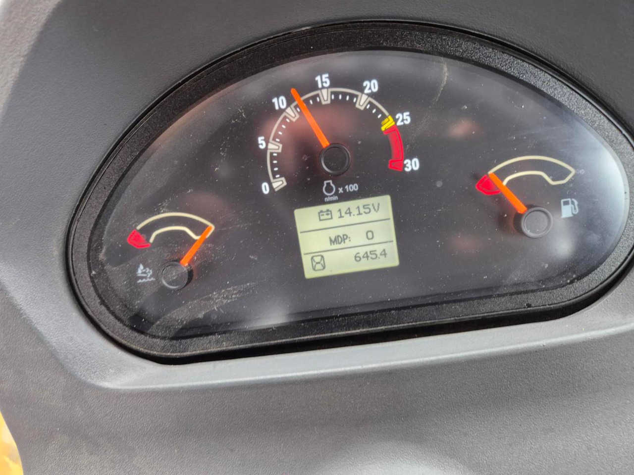 CAT CS12GC - Pemadat: gambar 5 CAT CS12GC - Pemadat: gambar 5