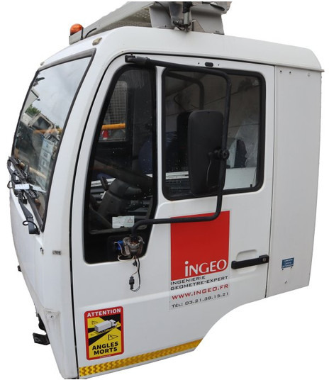 MAN F20L51 L2000 81.60000-7690 - Kabin dan interior untuk Truk: gambar 2 MAN F20L51 L2000 81.60000-7690 - Kabin dan interior untuk Truk: gambar 2