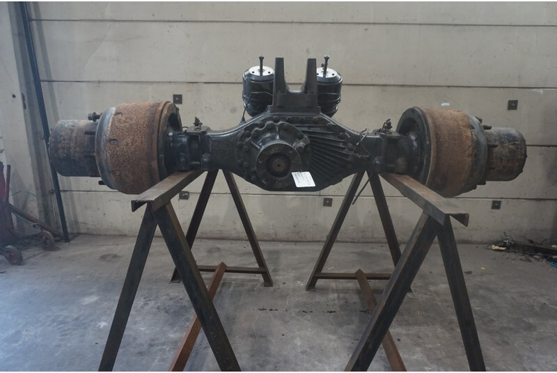 MAN HP-1352-04 28/21 X 4.00 - As roda belakang untuk Truk: gambar 1 MAN HP-1352-04 28/21 X 4.00 - As roda belakang untuk Truk: gambar 1