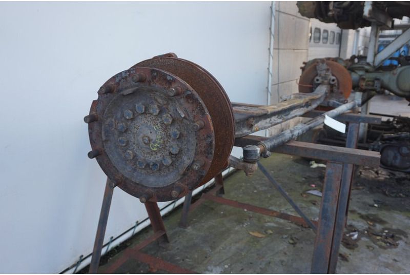 MAN V9-82L-23 - As roda depan untuk Truk: gambar 3 MAN V9-82L-23 - As roda depan untuk Truk: gambar 3