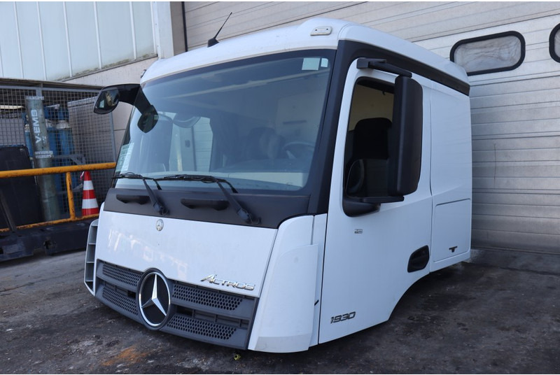 Mercedes-Benz AROCS L-CAB STREAMSPACE 2.3 96082015921314 - Kabin dan interior untuk Truk: gambar 2 Mercedes-Benz AROCS L-CAB STREAMSPACE 2.3 96082015921314 - Kabin dan interior untuk Truk: gambar 2