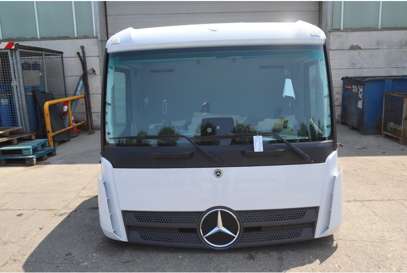 Mercedes-Benz AROCS M-CAB CLASSICSPACE 2.3 M - Kabin dan interior untuk Truk: gambar 1 Mercedes-Benz AROCS M-CAB CLASSICSPACE 2.3 M - Kabin dan interior untuk Truk: gambar 1