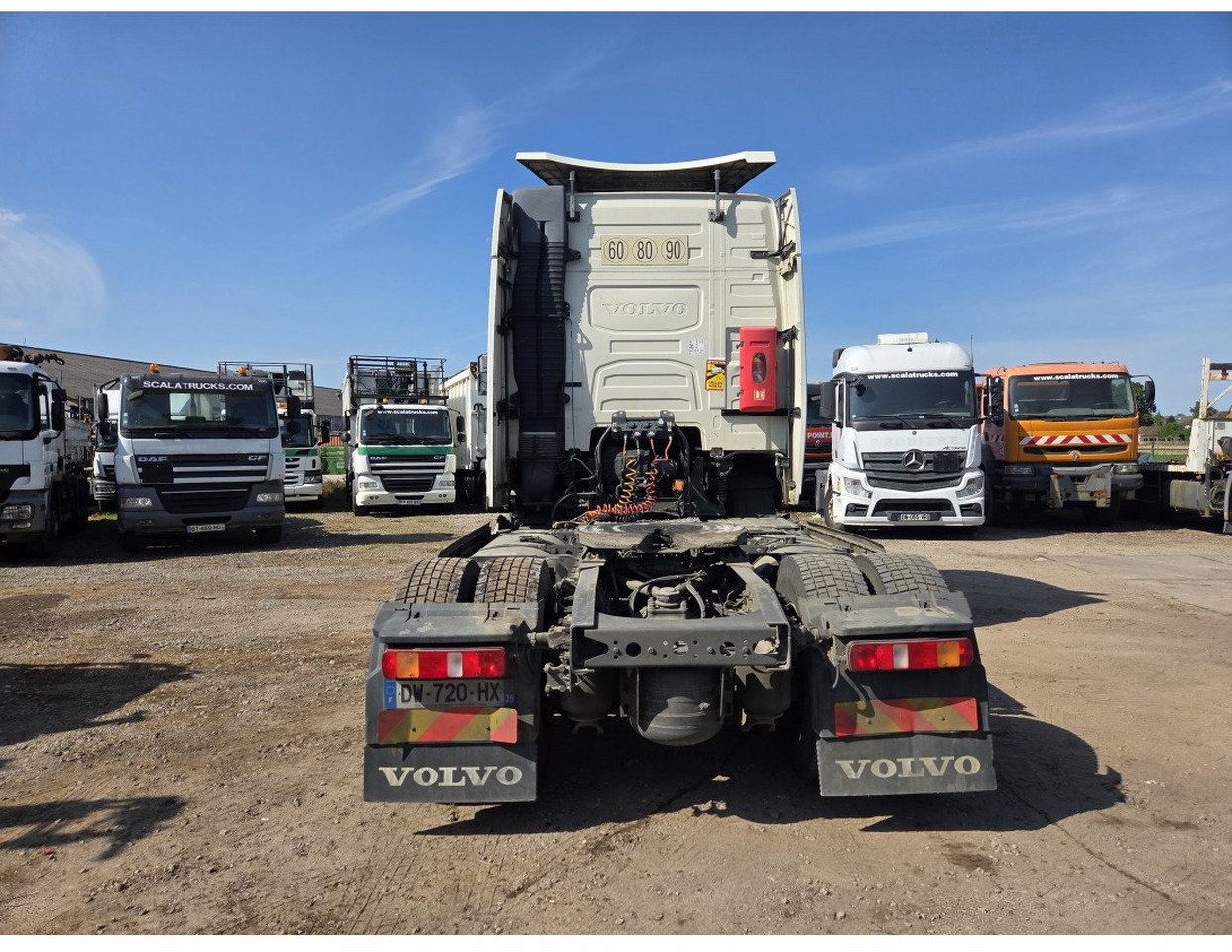 VOLVO FH 500 4X2 TRACTOR UNIT 2 TANKS VEB+ - Peralatan lainnya: gambar 4 VOLVO FH 500 4X2 TRACTOR UNIT 2 TANKS VEB+ - Peralatan lainnya: gambar 4