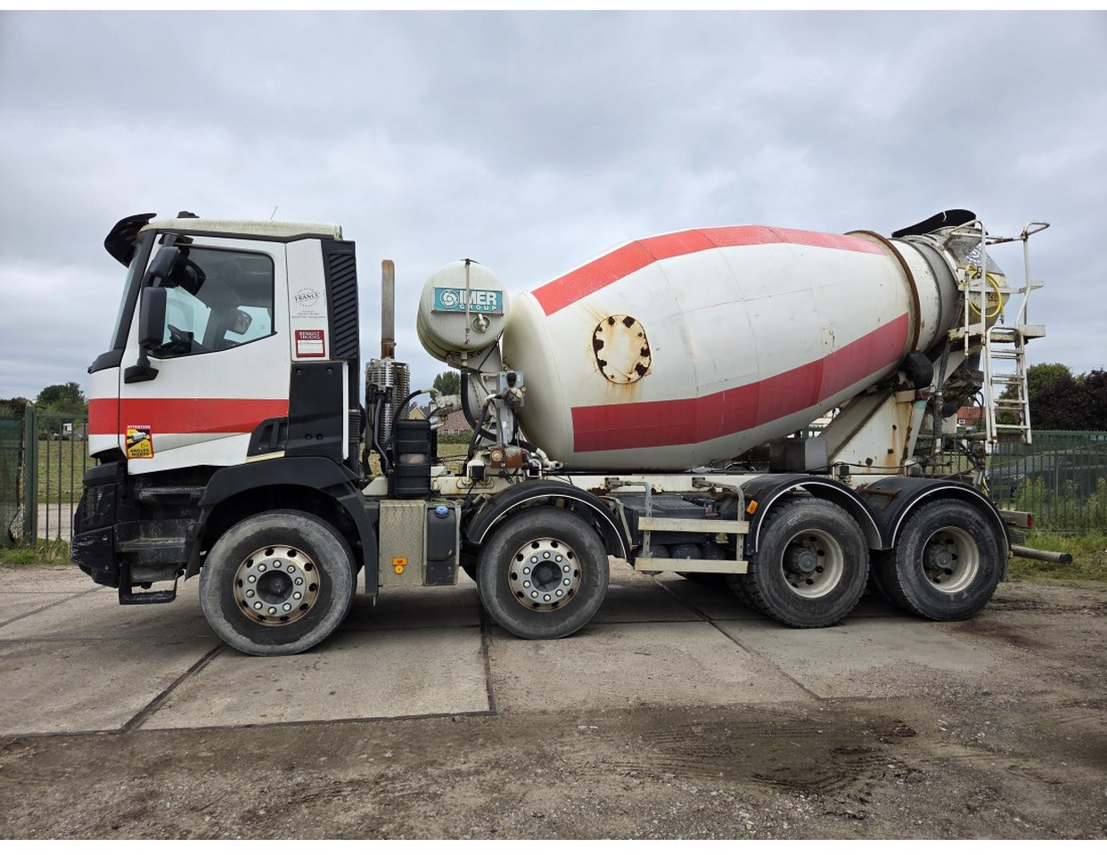 Renault C430 8X4 CONCRETE MIXER MANUAL GEARBOX - Truk pengaduk beton: gambar 2 Renault C430 8X4 CONCRETE MIXER MANUAL GEARBOX - Truk pengaduk beton: gambar 2