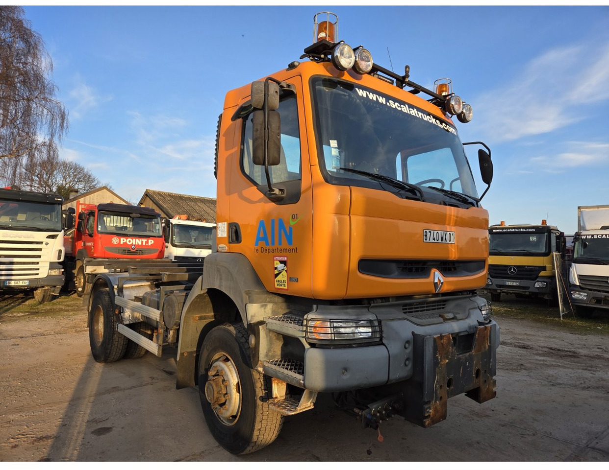Renault Kerax 260 4x4 Chassis Manual Gearbox Mechanical pump Pompe Mecanique - Truk sasis: gambar 3 Renault Kerax 260 4x4 Chassis Manual Gearbox Mechanical pump Pompe Mecanique - Truk sasis: gambar 3