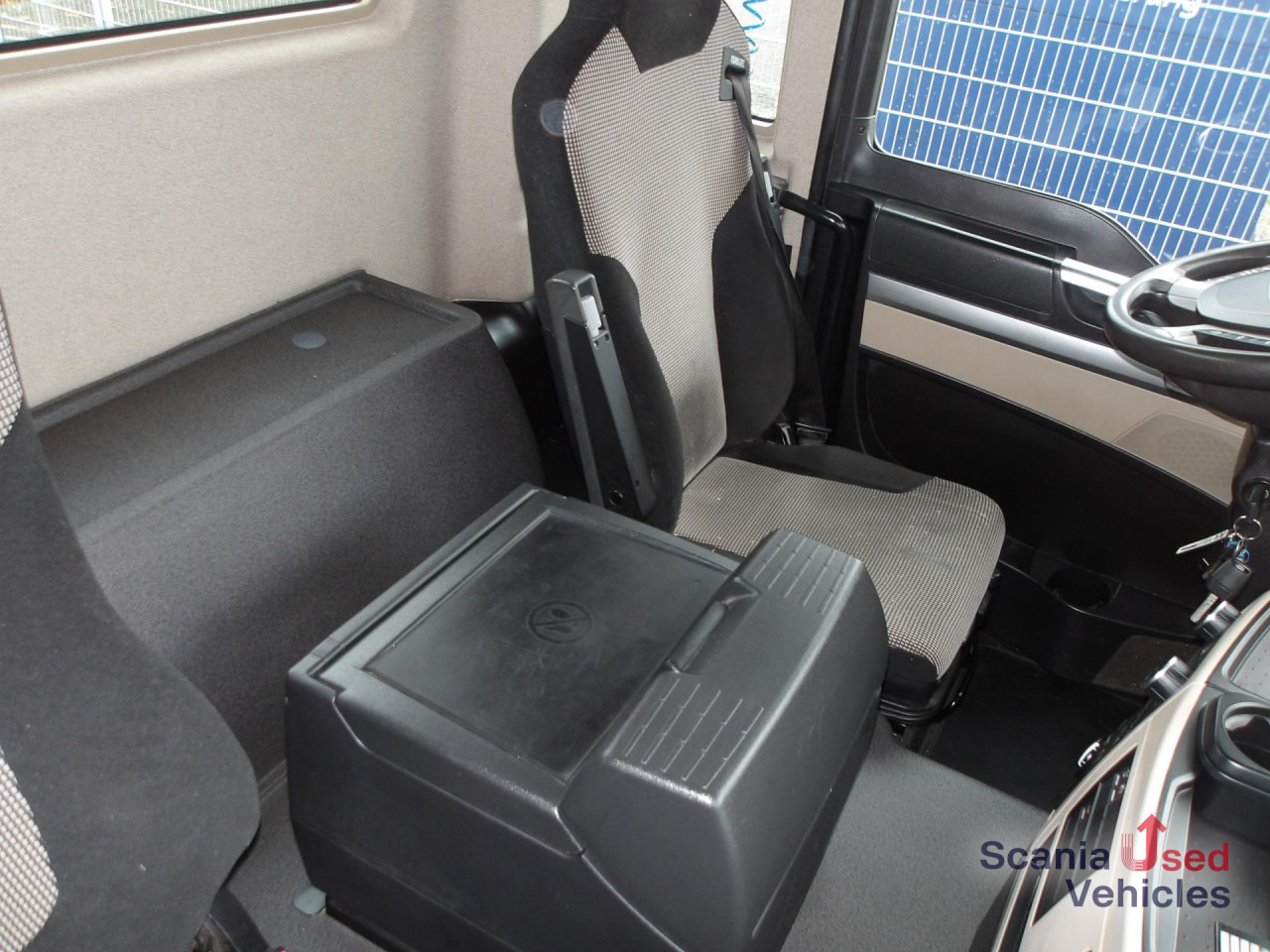 MAN TGS 26.460 - 6x2-4 - MEILLER RS 21.70 - - Hook lift: gambar 4 MAN TGS 26.460 - 6x2-4 - MEILLER RS 21.70 - - Hook lift: gambar 4