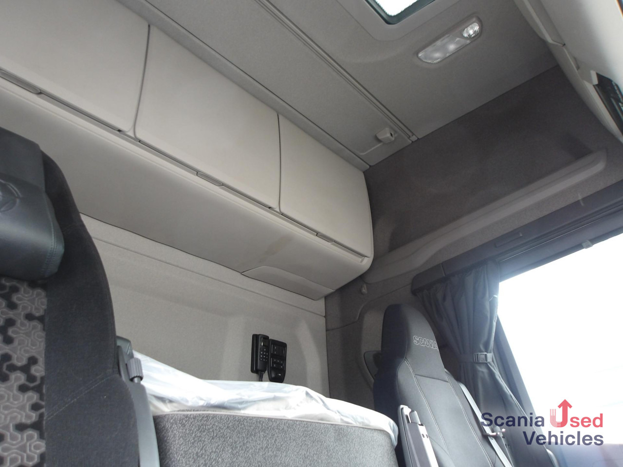 SCANIA R500 - 6x2*4 - BDF 715 / 745 - ONLY SCR - ACC - Pengangkut kontainer/ Container truck: gambar 2 SCANIA R500 - 6x2*4 - BDF 715 / 745 - ONLY SCR - ACC - Pengangkut kontainer/ Container truck: gambar 2