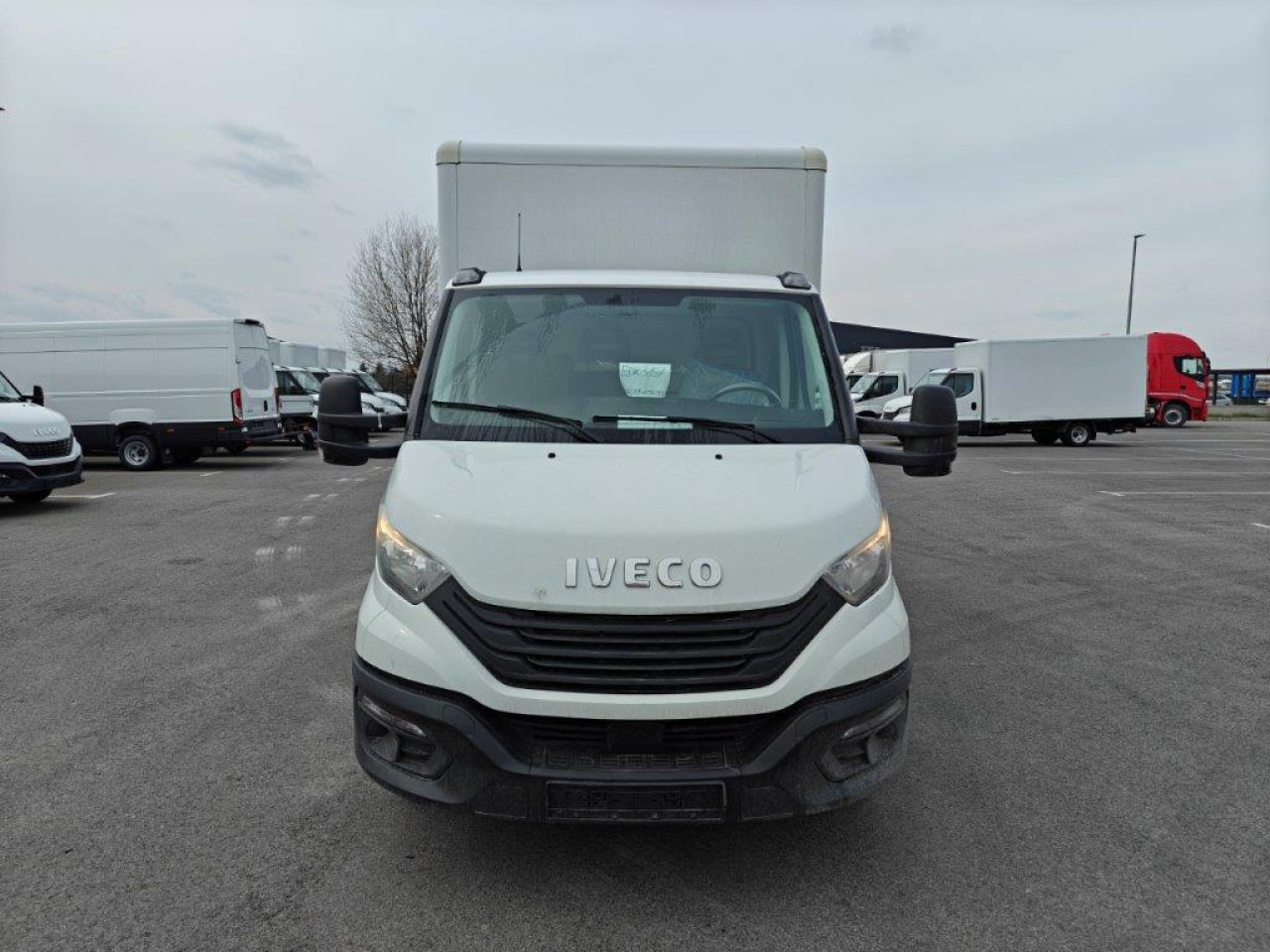 IVECO Daily 35C16H - Van panel: gambar 5 IVECO Daily 35C16H - Van panel: gambar 5