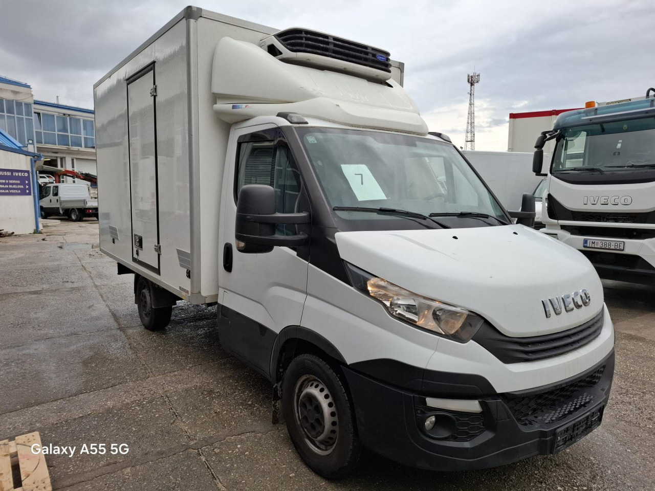 IVECO Daily 35S14 - Van berpendingin: gambar 3 IVECO Daily 35S14 - Van berpendingin: gambar 3