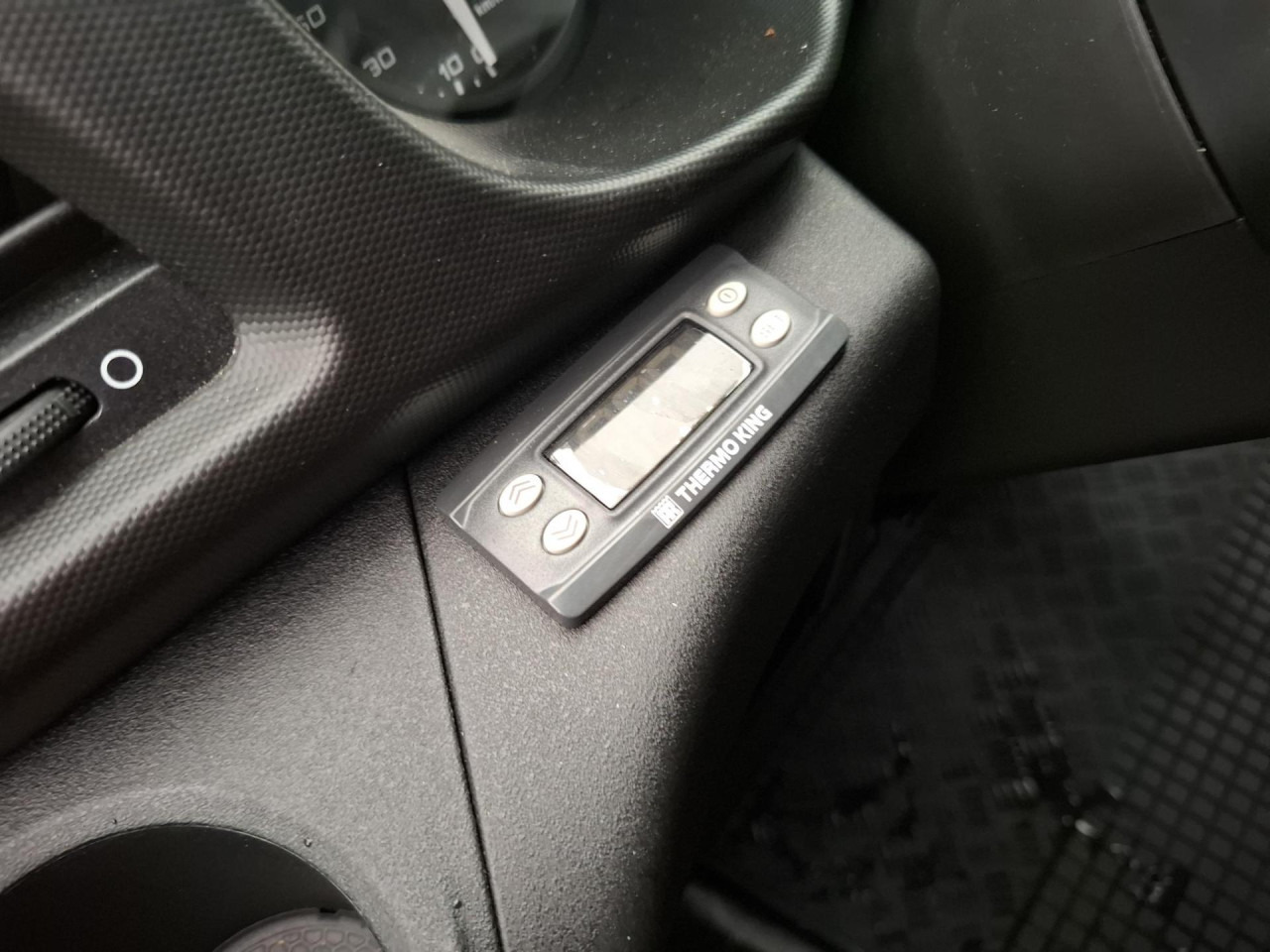 IVECO Daily 35S16V - Van berpendingin: gambar 2 IVECO Daily 35S16V - Van berpendingin: gambar 2