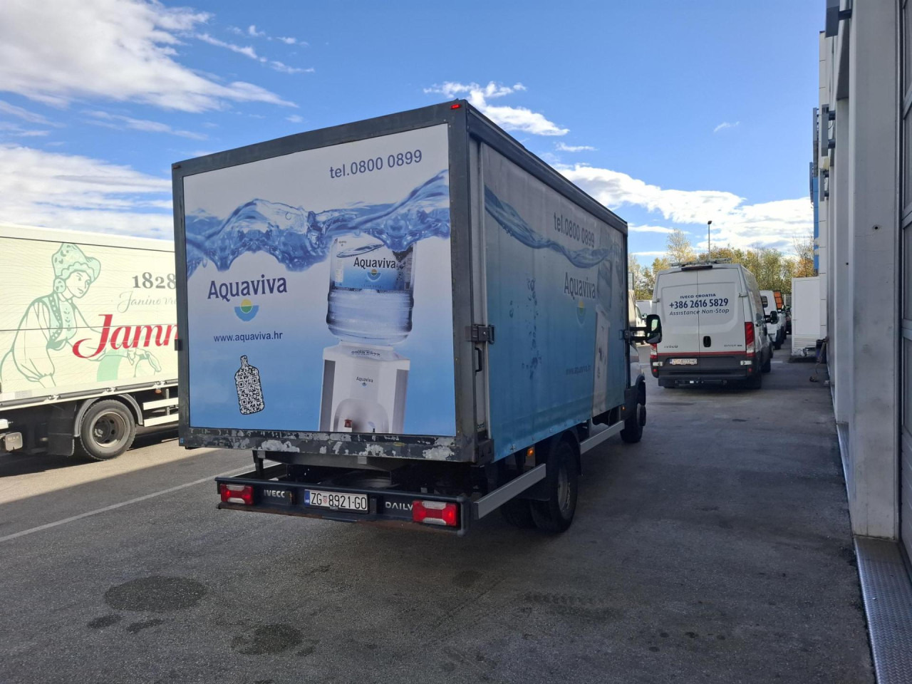 IVECO Daily 70C15 - Van dengan terpal samping: gambar 4 IVECO Daily 70C15 - Van dengan terpal samping: gambar 4