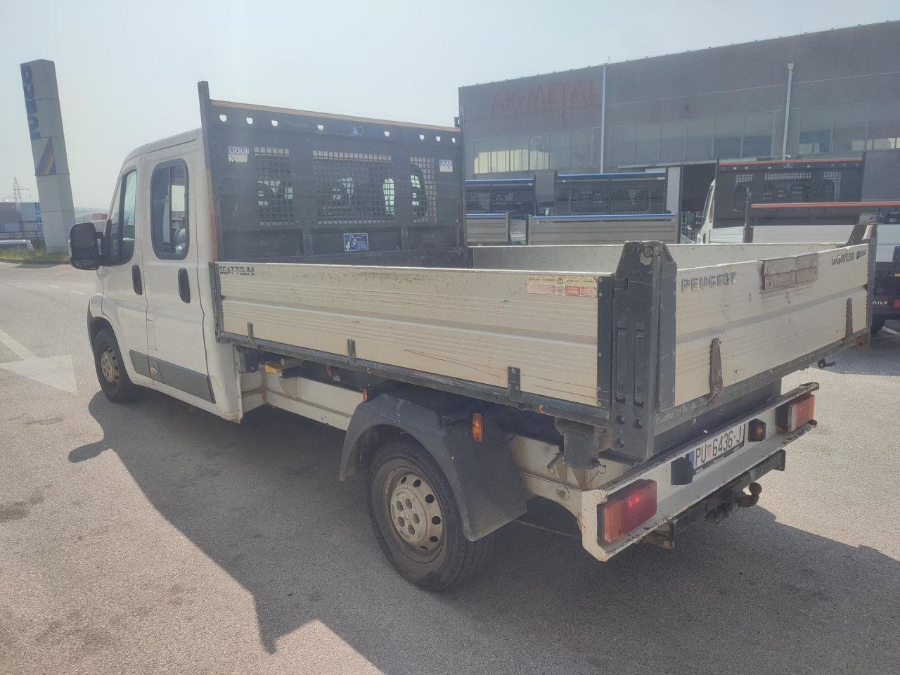 PEUGEOT Boxer 2.2 HDI - Van jungkit, Van kombi: gambar 3 PEUGEOT Boxer 2.2 HDI - Van jungkit, Van kombi: gambar 3