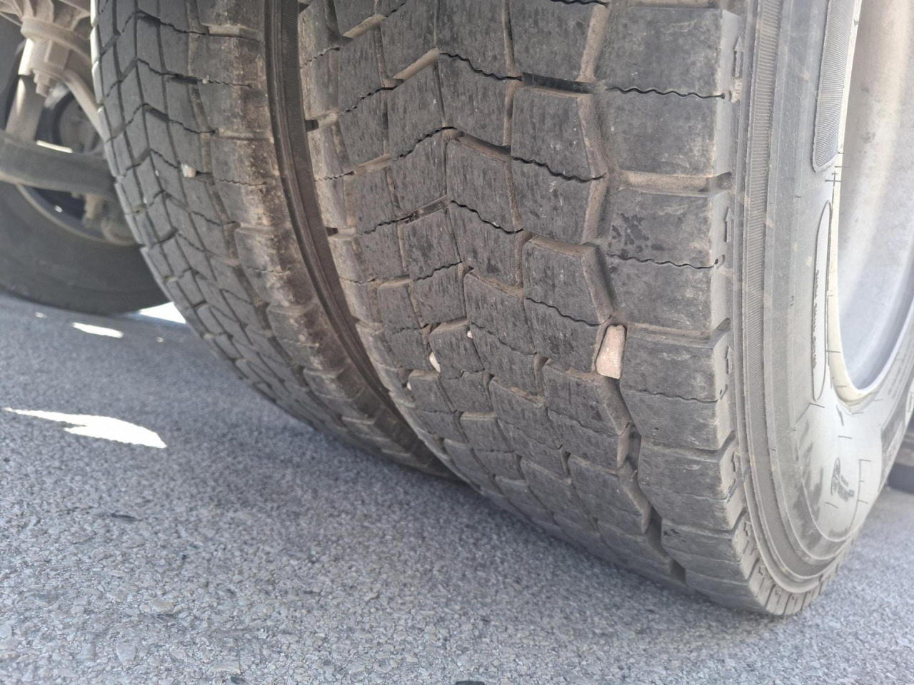 Tractor head IVECO S-Way AS440S48T/P: gambar 6 Tractor head IVECO S-Way AS440S48T/P: gambar 6