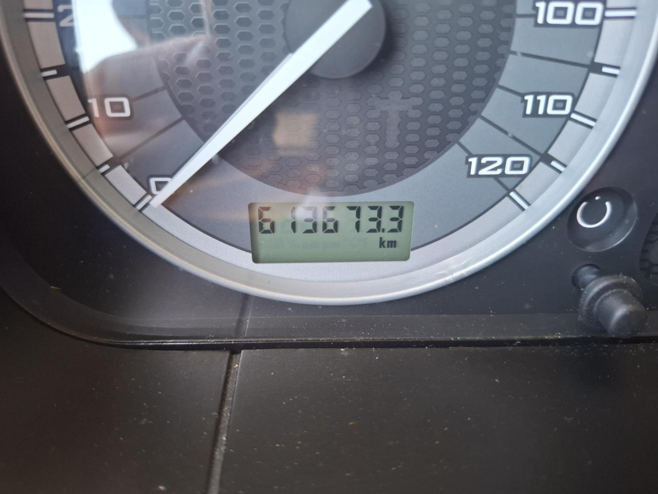 Tractor head IVECO S-Way AS440S48T/P: gambar 9 Tractor head IVECO S-Way AS440S48T/P: gambar 9