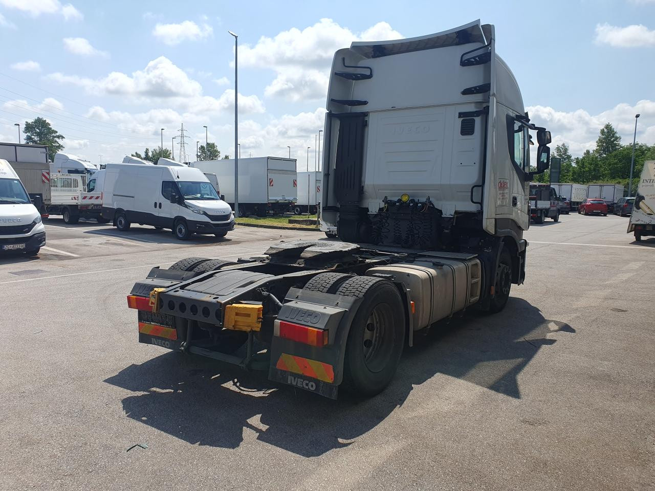 IVECO Stralis AS440S46T/P - Tractor head: gambar 4 IVECO Stralis AS440S46T/P - Tractor head: gambar 4