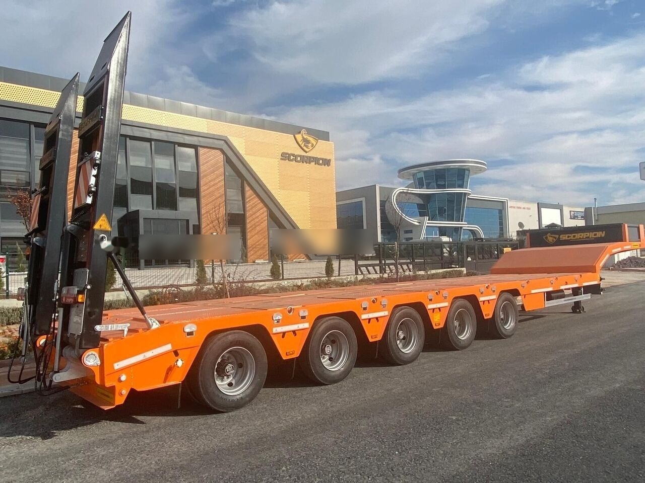 Scorpion Trailer SCORPION TRAILER NEW 5 AXLE LOWBED SEMI TRAILER (MANUFACTURER COMPANY) - Semi-trailer low bed: gambar 1 Scorpion Trailer SCORPION TRAILER NEW 5 AXLE LOWBED SEMI TRAILER (MANUFACTURER COMPANY) - Semi-trailer low bed: gambar 1
