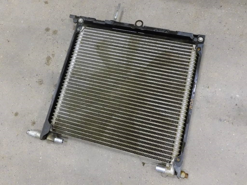CAT 906 H 2 Oljekylare, 274-5160 - Radiator untuk Peralatan konstruksi: gambar 1 CAT 906 H 2 Oljekylare, 274-5160 - Radiator untuk Peralatan konstruksi: gambar 1