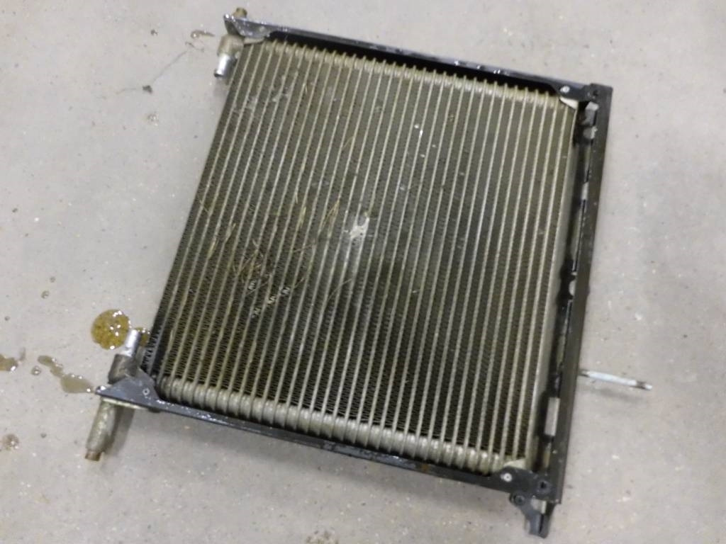CAT 906 H 2 Oljekylare, 274-5160 - Radiator untuk Peralatan konstruksi: gambar 2 CAT 906 H 2 Oljekylare, 274-5160 - Radiator untuk Peralatan konstruksi: gambar 2