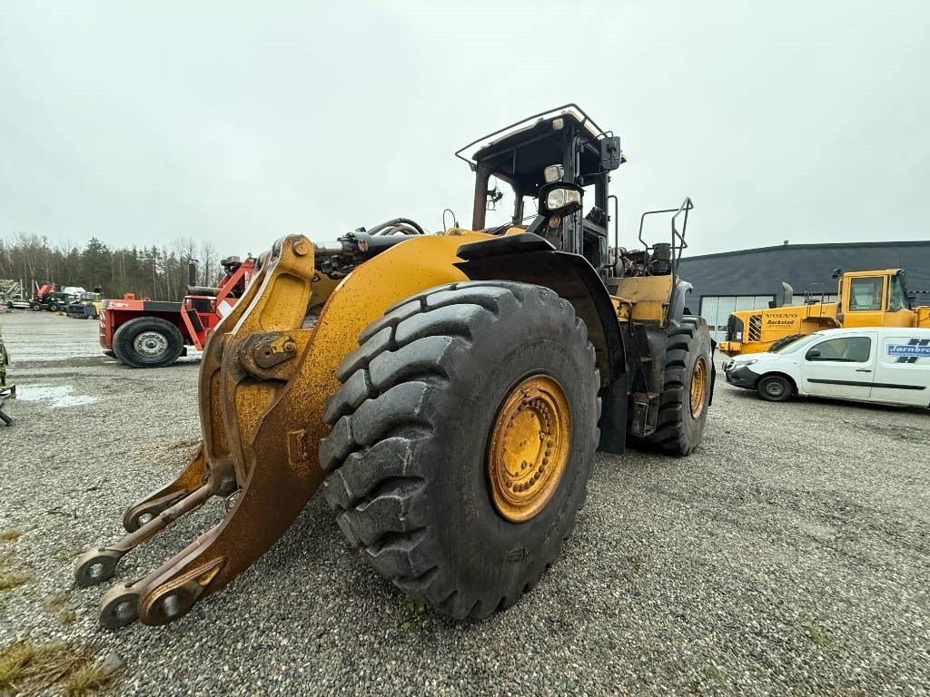 CAT 980M FOR PARTS - Wheel loader: gambar 4 CAT 980M FOR PARTS - Wheel loader: gambar 4