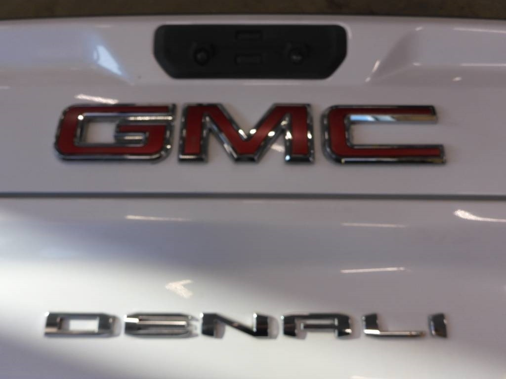 GMC Denali 2021 Flakläm - Kabin untuk Truk: gambar 2 GMC Denali 2021 Flakläm - Kabin untuk Truk: gambar 2