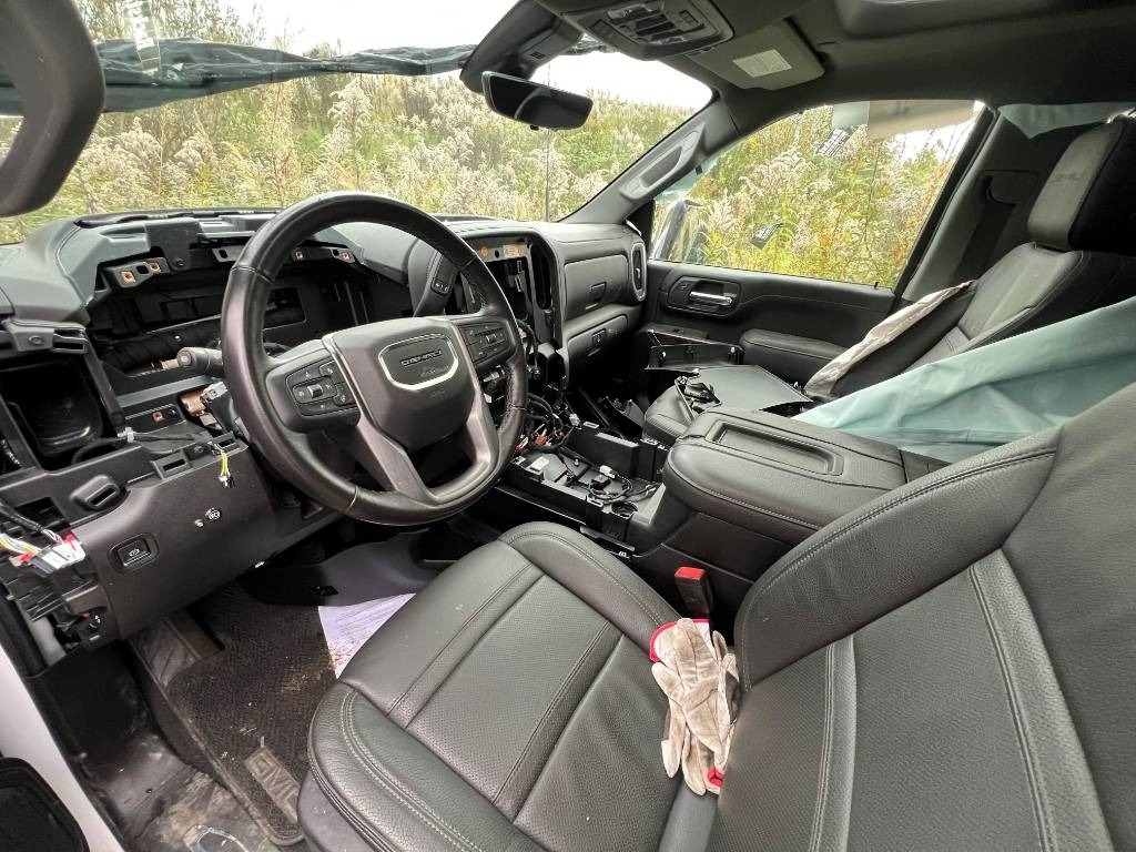 GMC Denali 2021 Interior - Kabin untuk Truk: gambar 1 GMC Denali 2021 Interior - Kabin untuk Truk: gambar 1