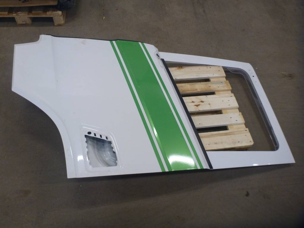 Scania Nextgen Dörr förarsida 2653996 - Kabin untuk Truk: gambar 1 Scania Nextgen Dörr förarsida 2653996 - Kabin untuk Truk: gambar 1