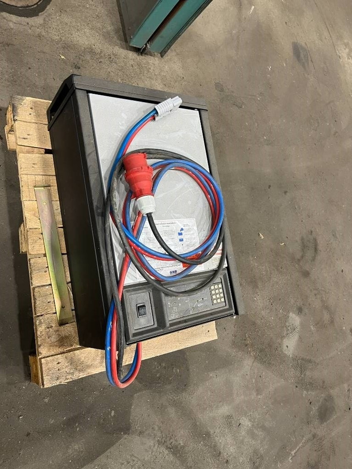 Tennant 7200 - Pengering penggosok: gambar 4 Tennant 7200 - Pengering penggosok: gambar 4