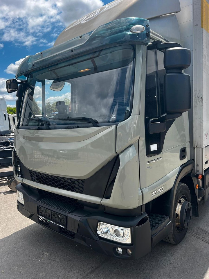 Iveco 75E19 Eurocargo, E6, Ladebordwand - Van dengan terpal samping: gambar 2 Iveco 75E19 Eurocargo, E6, Ladebordwand - Van dengan terpal samping: gambar 2