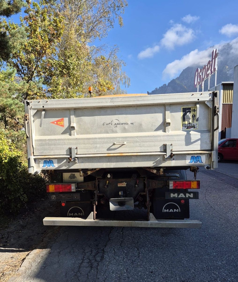 Leasing MAN 18.313 FAK 4x4, E3, ohne Kran MAN 18.313 FAK 4x4, E3, ohne Kran: gambar 8 Leasing MAN 18.313 FAK 4x4, E3, ohne Kran MAN 18.313 FAK 4x4, E3, ohne Kran: gambar 8