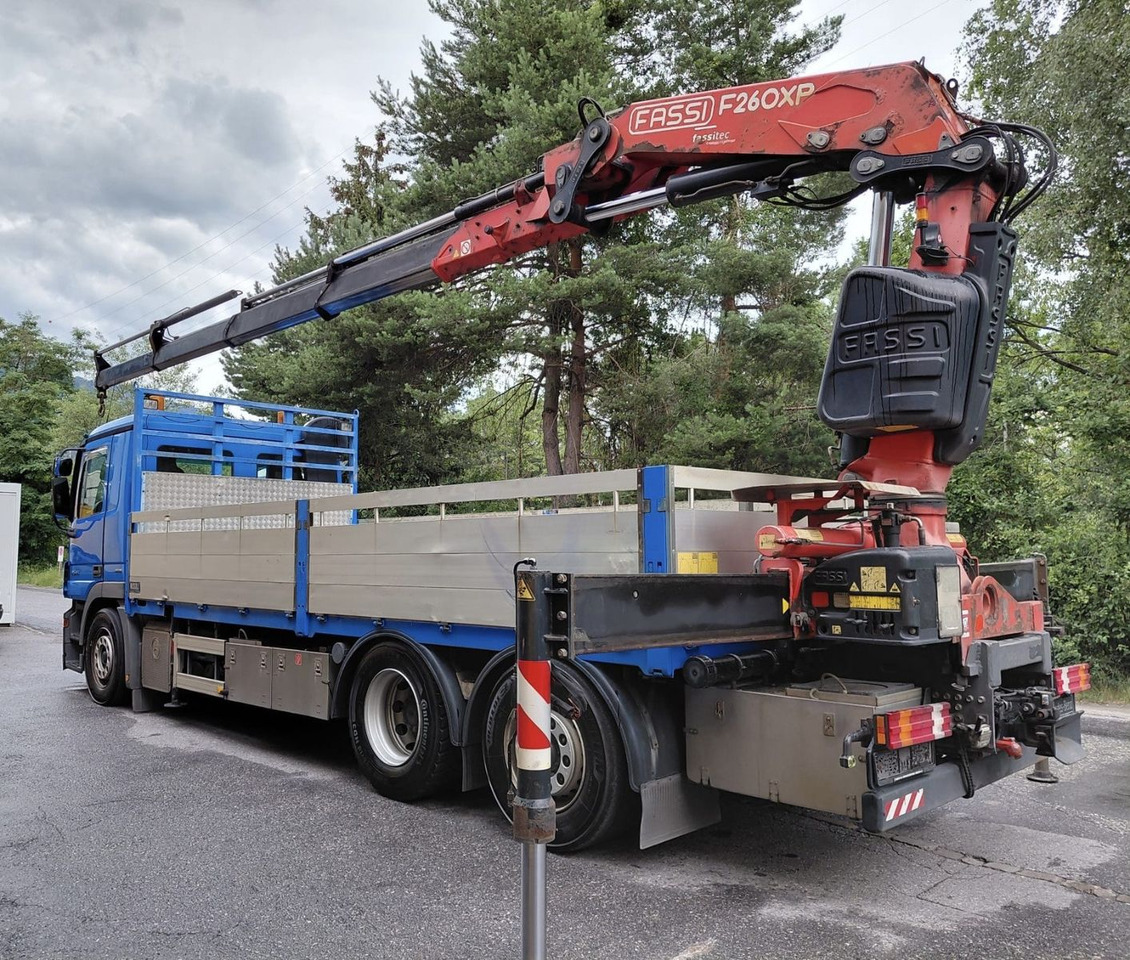 Mercedes-Benz Actros 2544 6x2, E5, EPS, Fassi F260XP, Retarder - Truk derek: gambar 4 Mercedes-Benz Actros 2544 6x2, E5, EPS, Fassi F260XP, Retarder - Truk derek: gambar 4