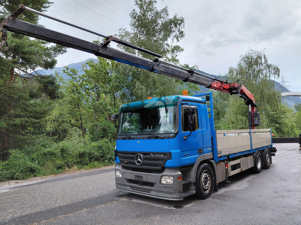 Mercedes-Benz Actros 2544 6x2, E5, EPS, Fassi F260XP, Retarder - Truk derek: gambar 1 Mercedes-Benz Actros 2544 6x2, E5, EPS, Fassi F260XP, Retarder - Truk derek: gambar 1