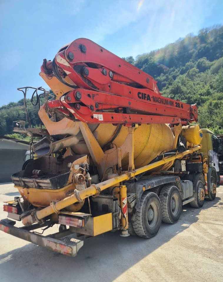 Mercedes-Benz Actros 4141B 8x4, MP2, CIFA 28m Magnum - Truk pompa beton: gambar 2 Mercedes-Benz Actros 4141B 8x4, MP2, CIFA 28m Magnum - Truk pompa beton: gambar 2