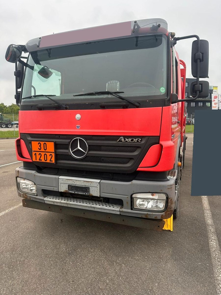 Mercedes-Benz Axor 1833, ADR, E4, 2 Kammern 1. 5000L 2. 7000L - Truk tangki: gambar 2 Mercedes-Benz Axor 1833, ADR, E4, 2 Kammern 1. 5000L 2. 7000L - Truk tangki: gambar 2
