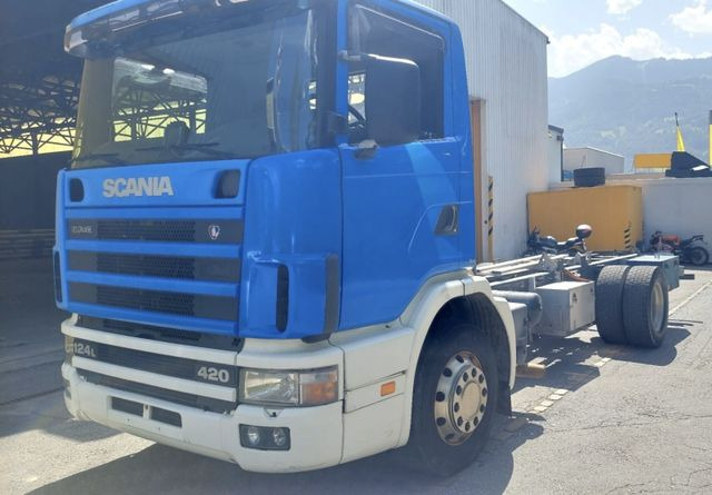 Scania R124LB 420 4x2, Euro 3 - Truk sasis: gambar 3 Scania R124LB 420 4x2, Euro 3 - Truk sasis: gambar 3